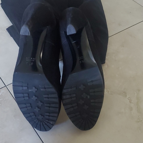Gucci Boots 8 1/2 black suede high heel boot - Picture 4 of 5